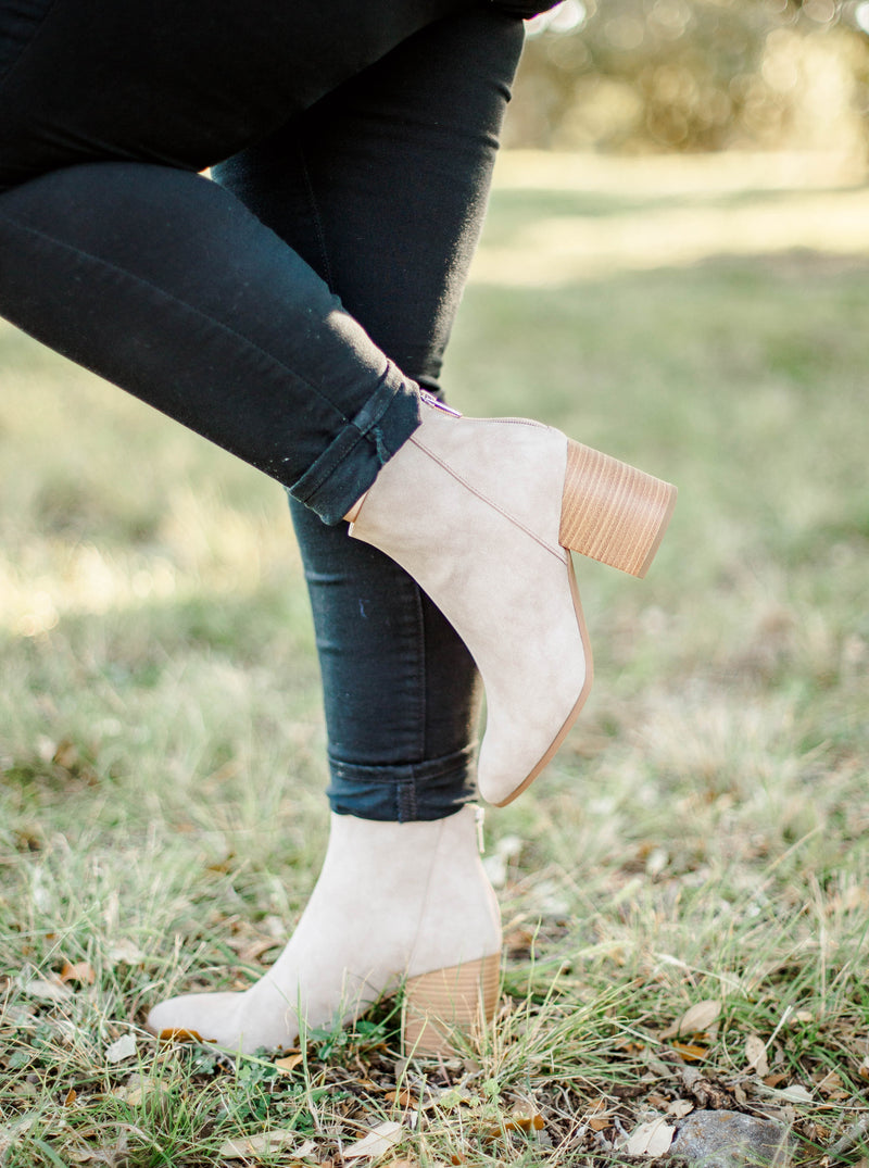 Suede-Booties taupe